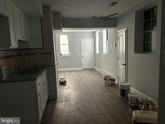 Foto del edificio - 1535 S 10th St
