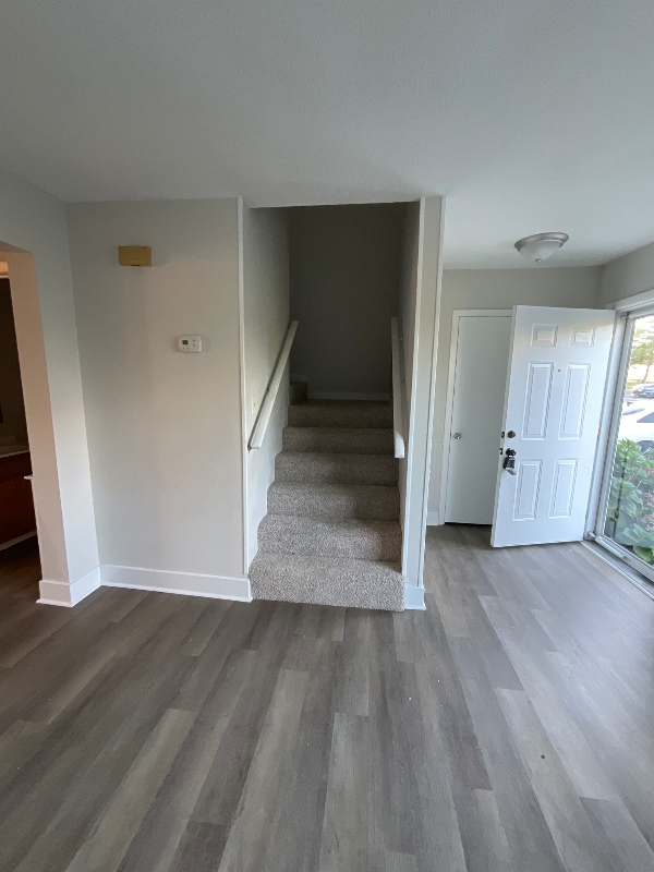 Building Photo - 102 Northwinds Dr