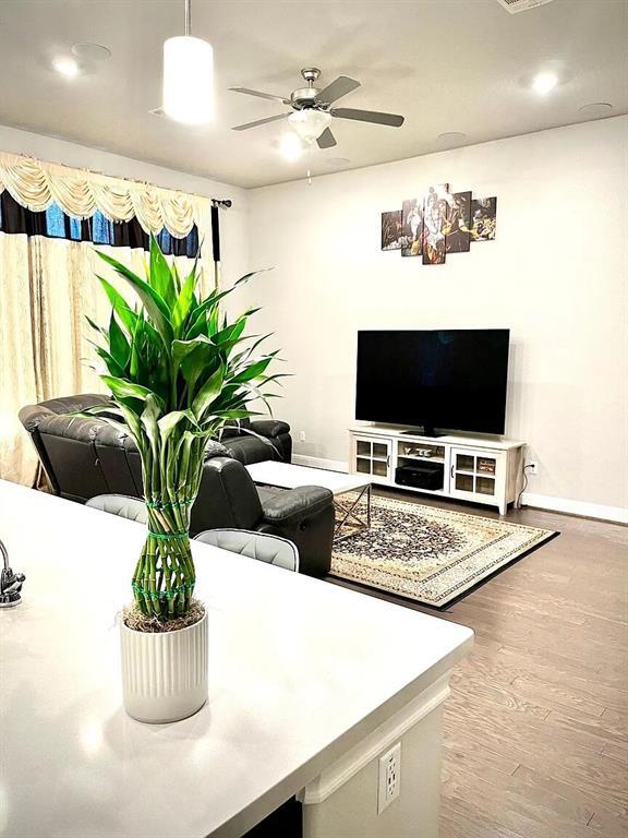 Foto del edificio - 4221 Borho Ranch St