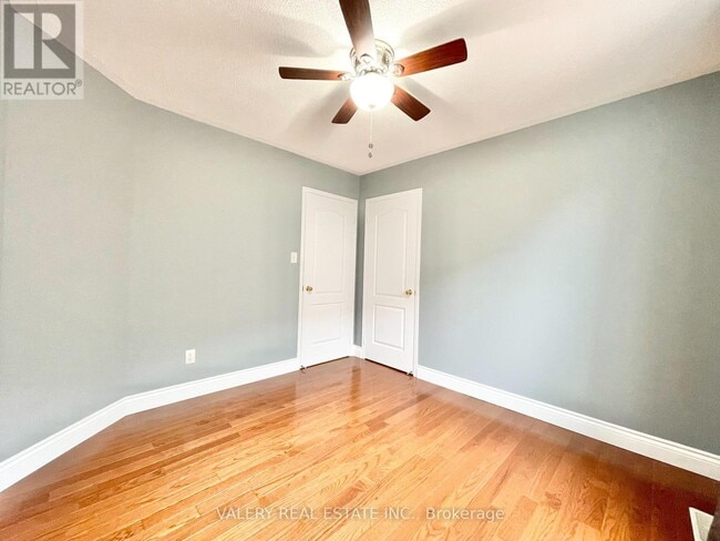 Building Photo - 687 Blackwood Blvd