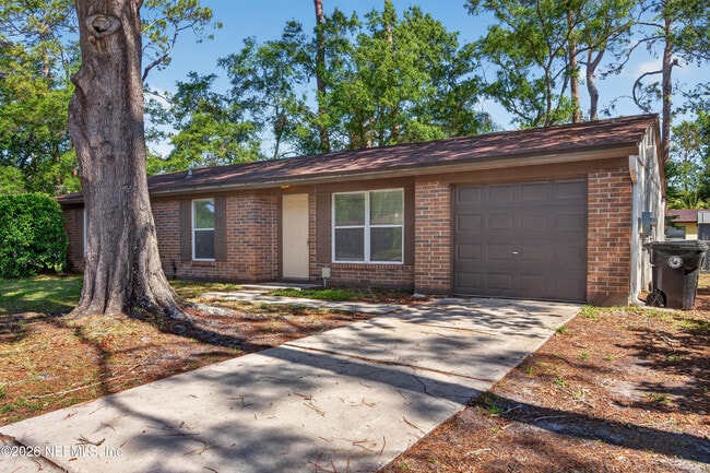 Building Photo - 1675 Mary Beth Dr