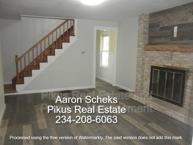 Building Photo - 12777 Market Ave N