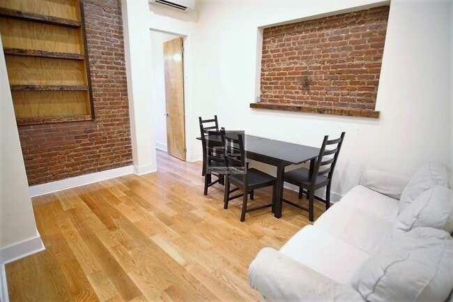 Building Photo - 156 Utica Ave