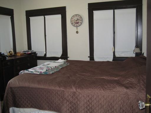 Building Photo - 4474 Rosewood Pl