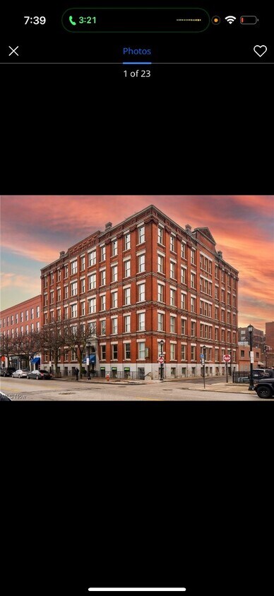 Primary Photo - 408 W St Clair Ave