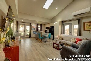 Building Photo - 2107 Darwin Dr