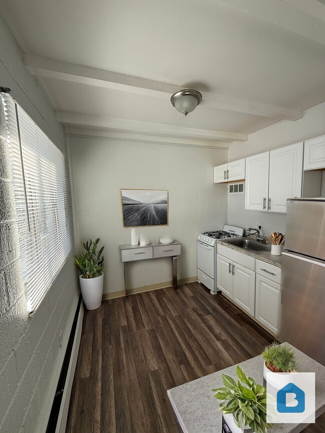Foto del edificio - 420 Brookside St
