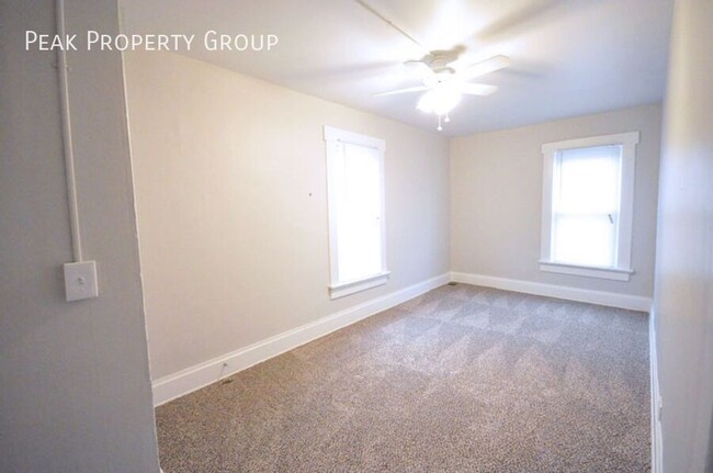 Building Photo - 26 E Blake Ave