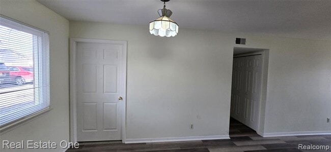 Building Photo - 14648 Prospect St