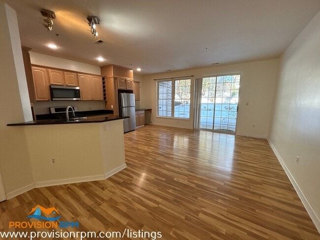 Foto del edificio - 502 Mathias Hammond Way