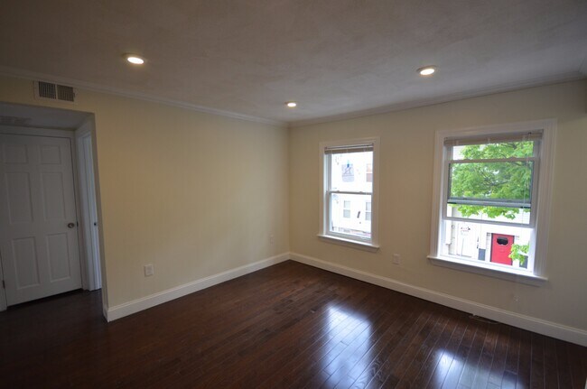 Foto del edificio - 130 Brooks St