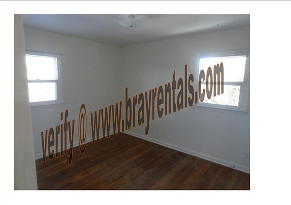 Building Photo - 888 Hall Ave