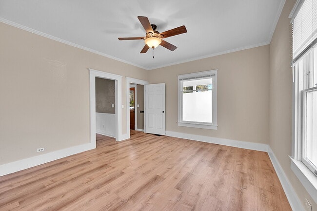 Building Photo - $1,750.00 - 2 Bedrooms, 1 Bathroom, Single...