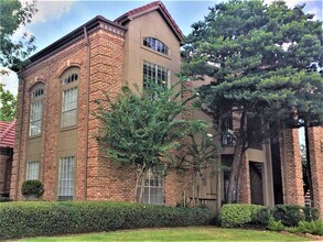 Building Photo - 3400 Edloe St