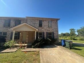 Building Photo - 2744 Hayden Park Ln