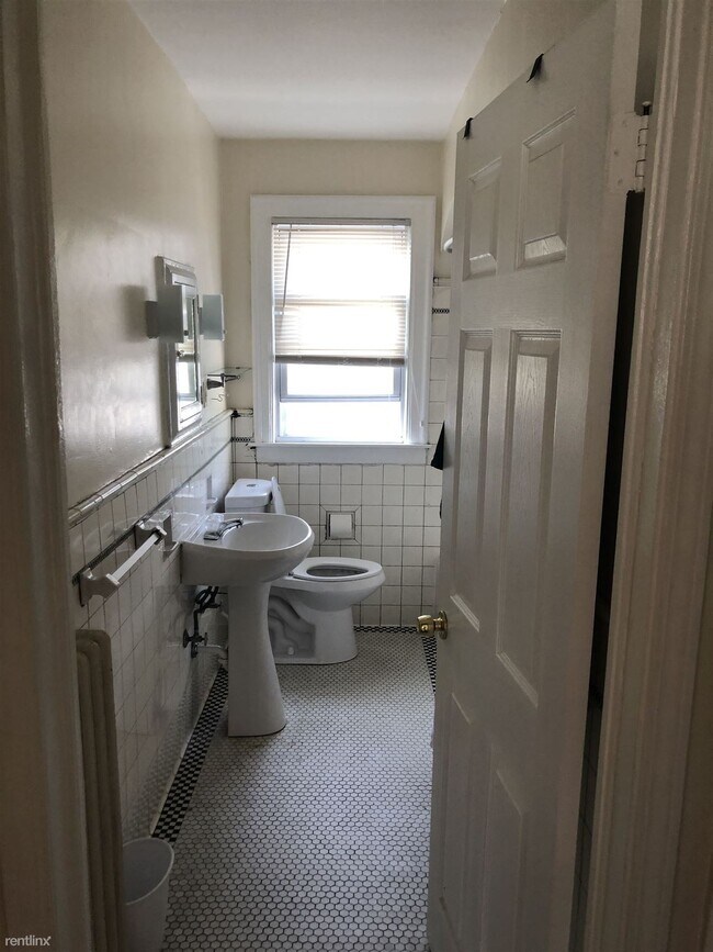 Foto del edificio - 4 br, 2.5 bath House - 3920 Devonshire Rd