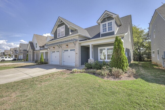 Foto del edificio - 3412 Caroline Farms Dr