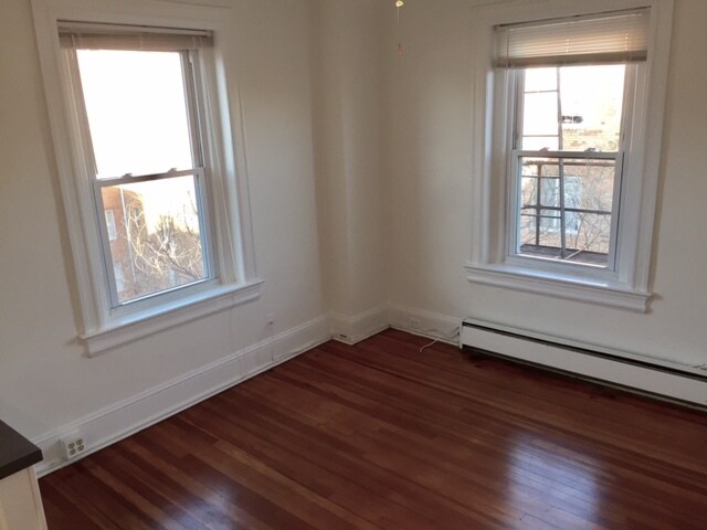 Foto del edificio - 115 2nd St NE