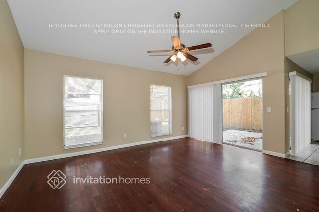 Building Photo - 1233 Ashworth Dr