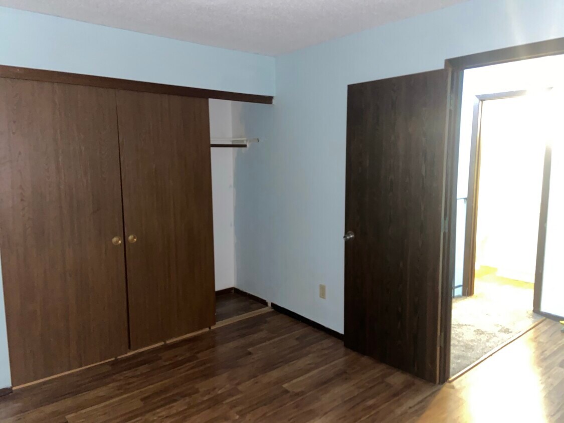 7126 72nd Ln N Unit 266, Brooklyn Park, MN 55428 Condo for Rent in