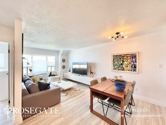 Building Photo - Cozy & Affordable 1-Bedroom Condo in Prime...
