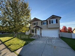 Building Photo - 2938 E Thrush