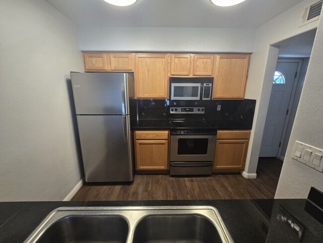 Building Photo - 3314 N 68th St
