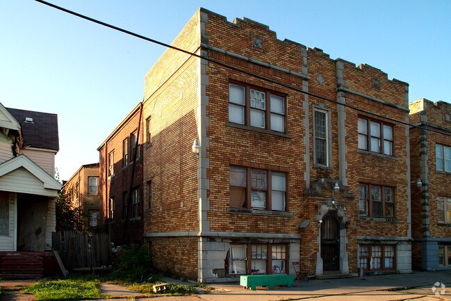 Building Photo - 3747 Scovel Pl