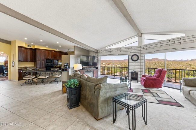 Foto del edificio - 322 N Cleopatra St