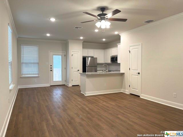 Foto del edificio - 10311 Lynwood Branch