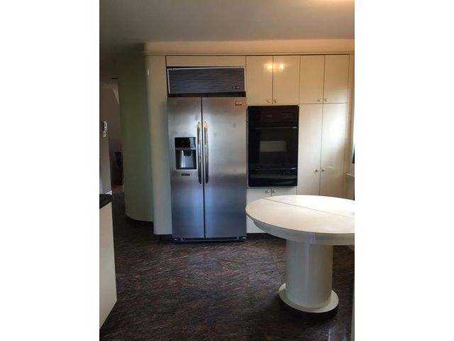 Foto del edificio - 2243 E 38th St