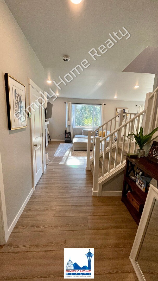 Foto del edificio - Step into the luxurious comfort of your dream home!
