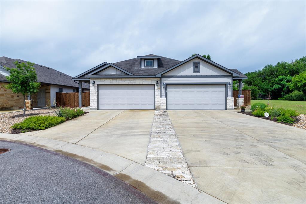 Primary Photo - 602 Parkline Dr