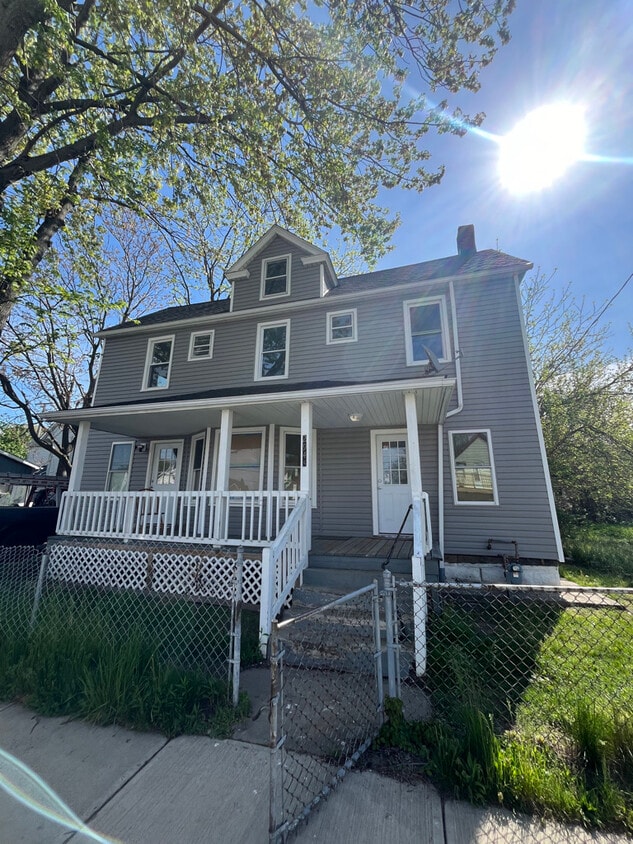 Primary Photo - 2945 Fulton Rd