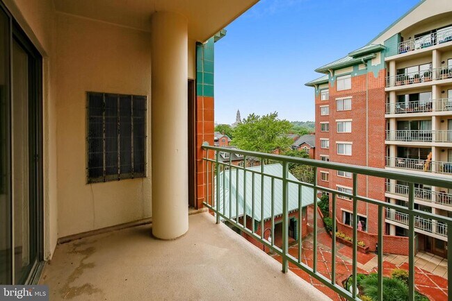 Foto del edificio - 610 WEST St