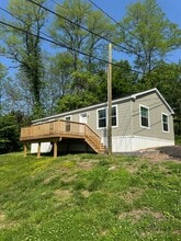 Building Photo - 465 Royal Manor Rd