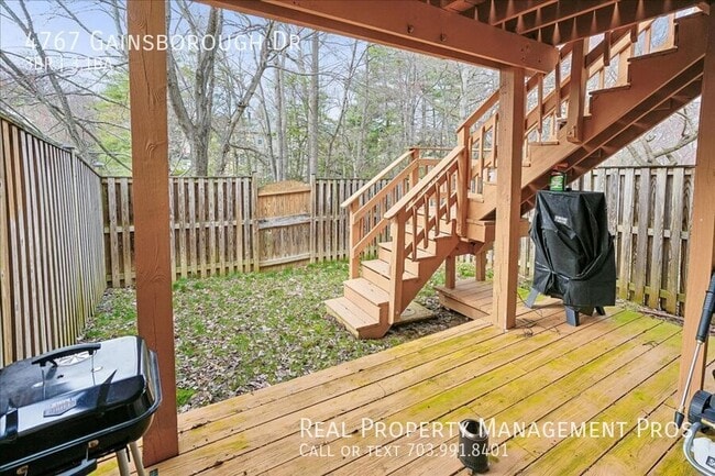 Photo - 4767 Gainsborough Dr Townhome