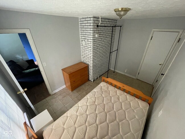 Building Photo - 2920 Highwoods Dr