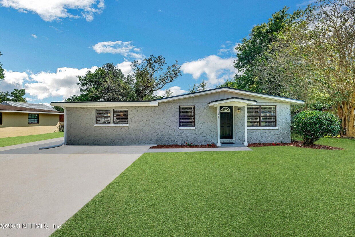 6968 Delisle Dr, Jacksonville, FL 32244 House Rental in Jacksonville