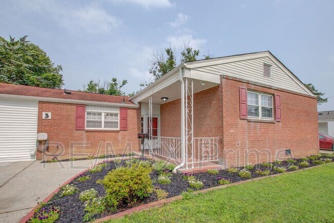 Building Photo - 3 Marldale Dr