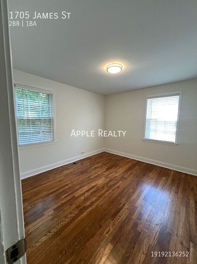 Foto del edificio - 1705 James St