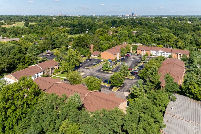 Aerial Photo - Gatehouse Apartments - Most Utl Incl.