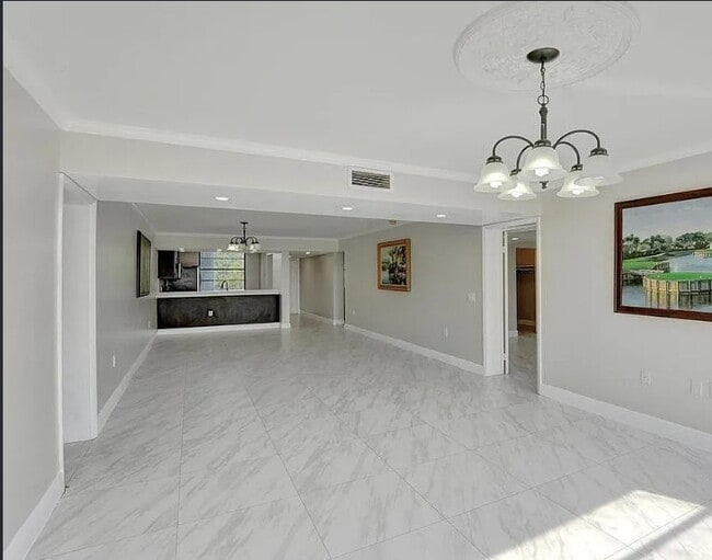 Building Photo - 1512 Whitehall Dr