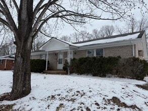 Building Photo - 309 Rebel Rd