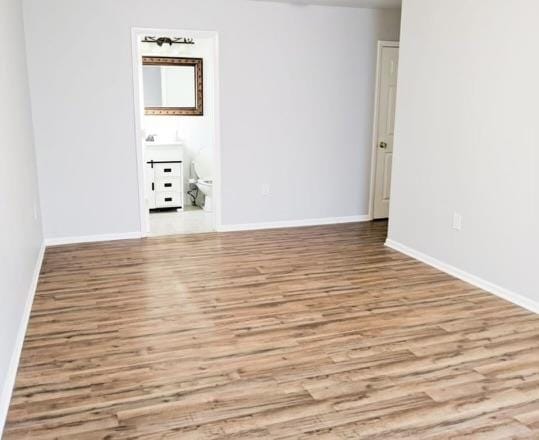 Building Photo - 10 Elm Ct