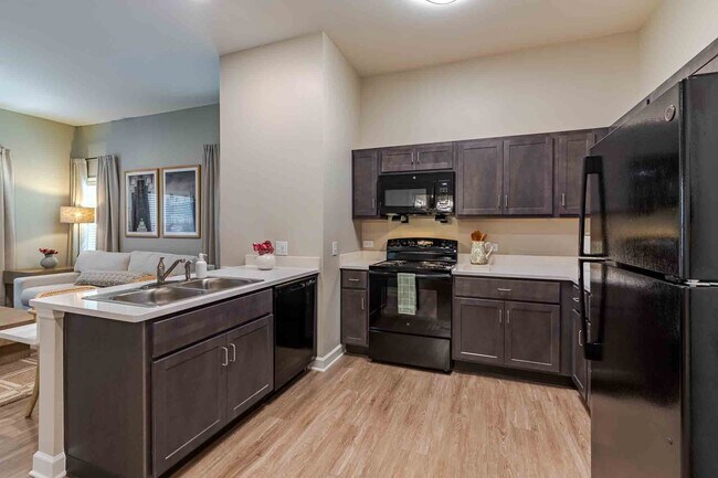 Foto del edificio - Crossing Pointe