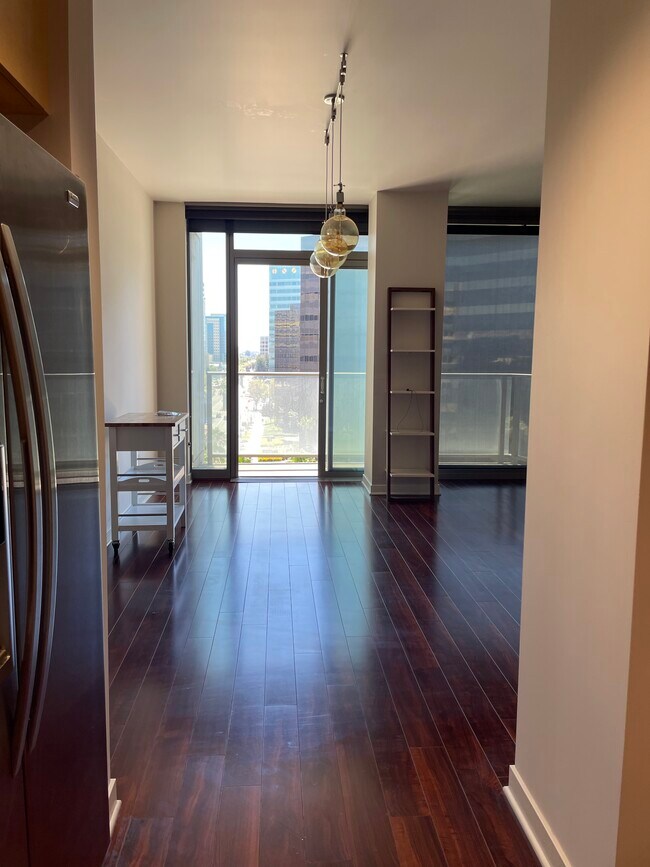 Building Photo - 38 N Almaden Blvd