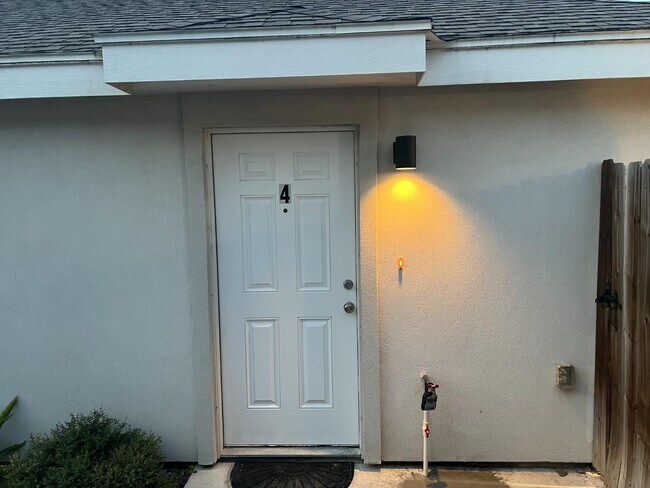 Foto del edificio - 1309 Alta Vista Dr