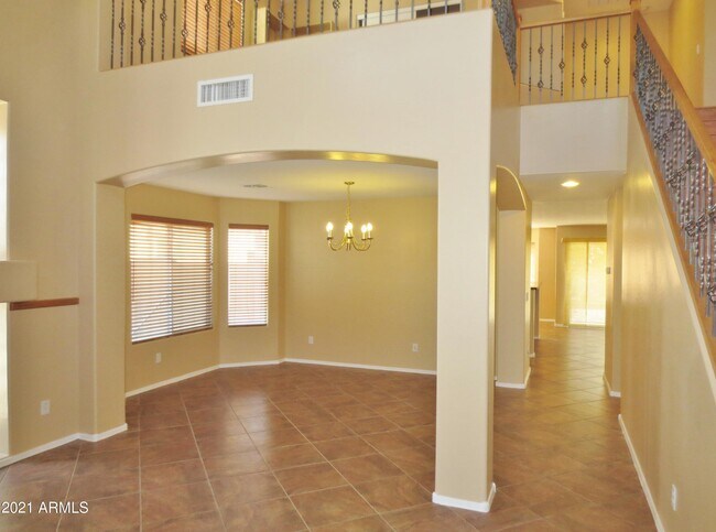 Foto del edificio - 33 N 169th Dr