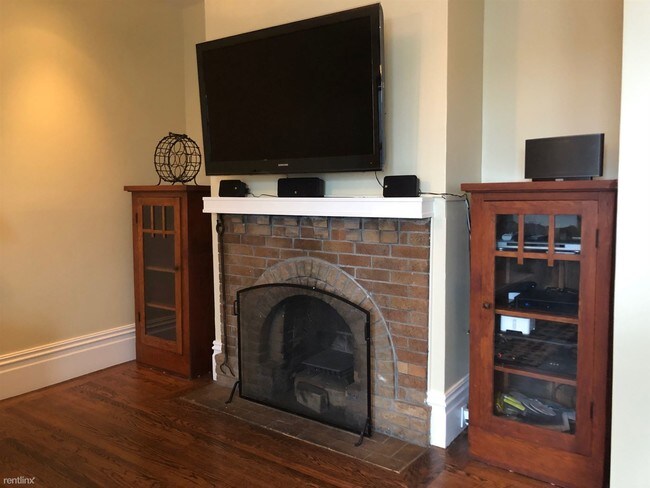 Foto del edificio - 4 br, 1 bath House - 10 Cumberland St